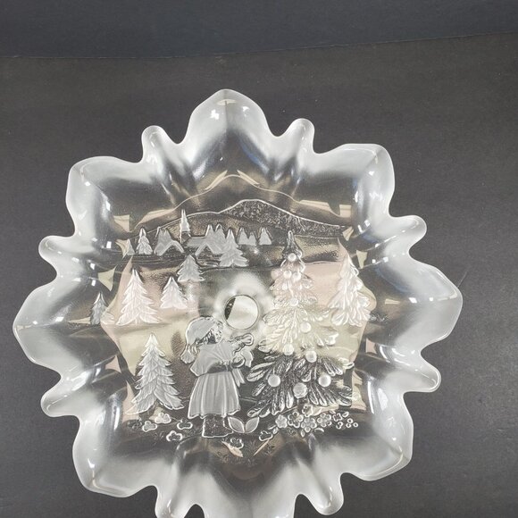 Vintage 1980s Mikasa Christmas Story Footed Bon Bon, Frosted Glass, Germany - Picture 7 of 13